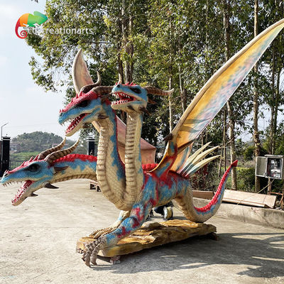 Des dragons animatroniques artificiels pour la décoration des parcs à thème